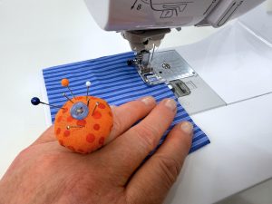 finger pincushion